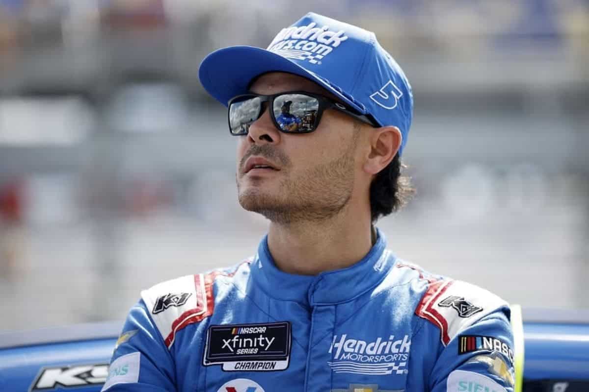 Kyle Larson Grabs 178K Dollars on Tough Day (3)