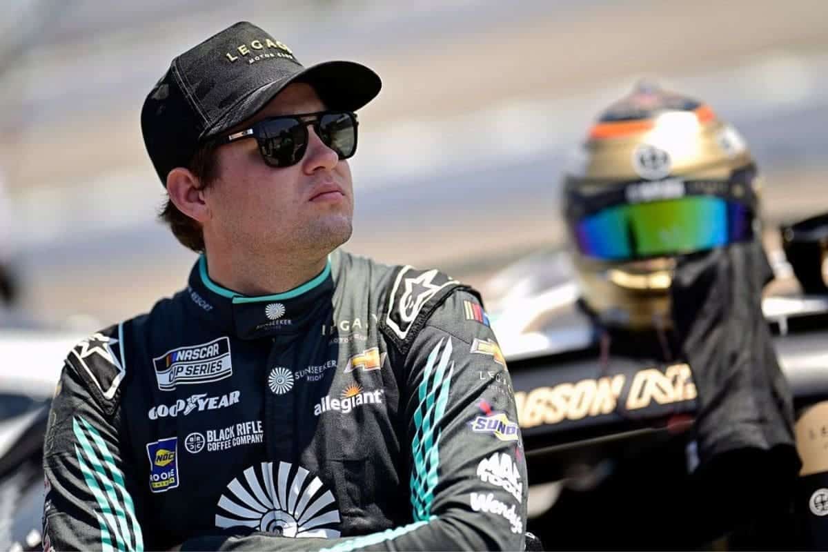 Noah Gragson Rumored to Join Chevrolet 2