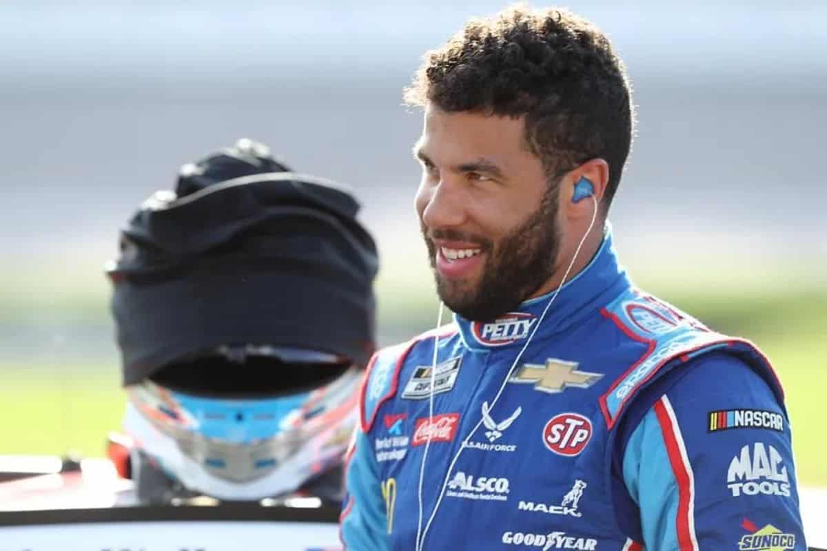 Bubba Wallace Backs LGBTQ Community 3