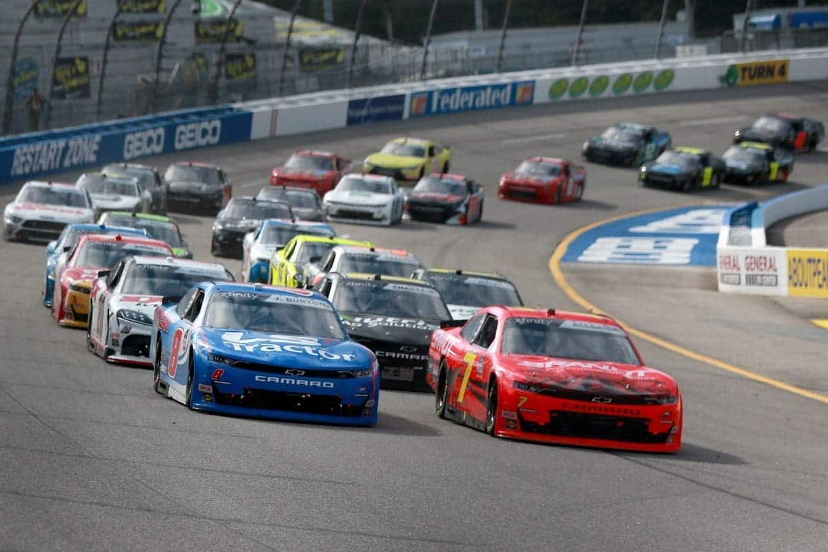 5 Cars That Dominated NASCAR