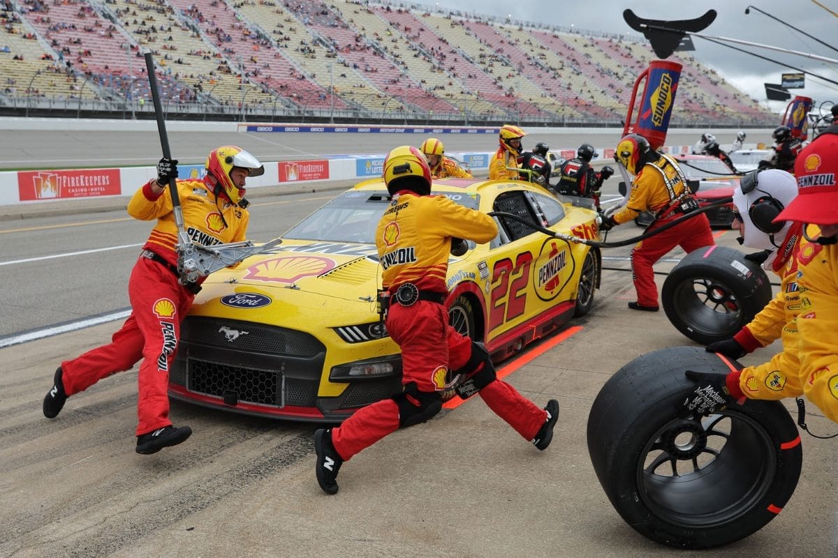 Pit Stop Geniuses Joe Gibbs Racing 2