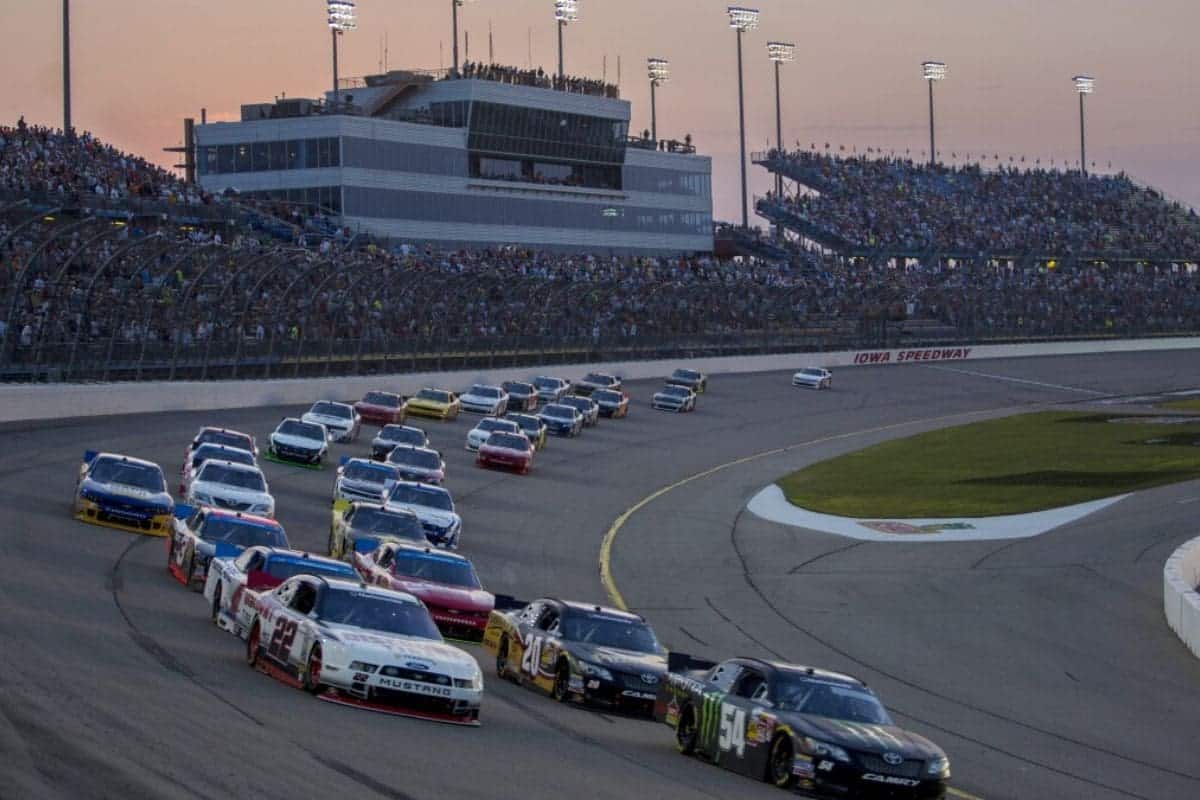 Kyle Larson's Tire Chaos 1