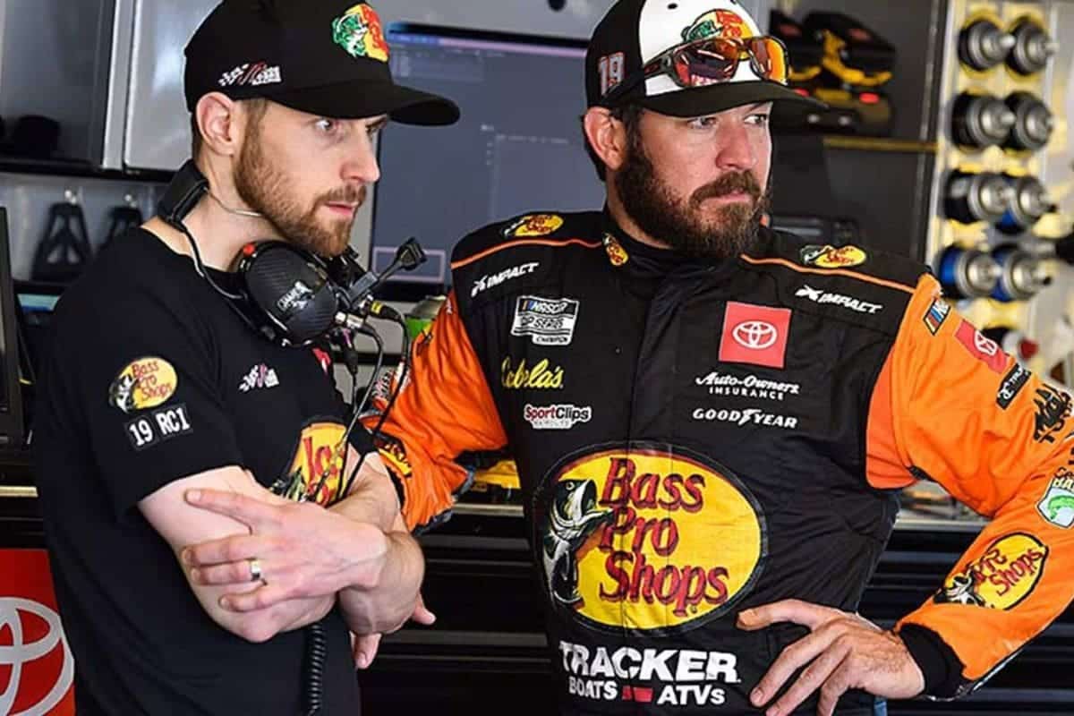 Martin Truex Jr. in Dilemma 3