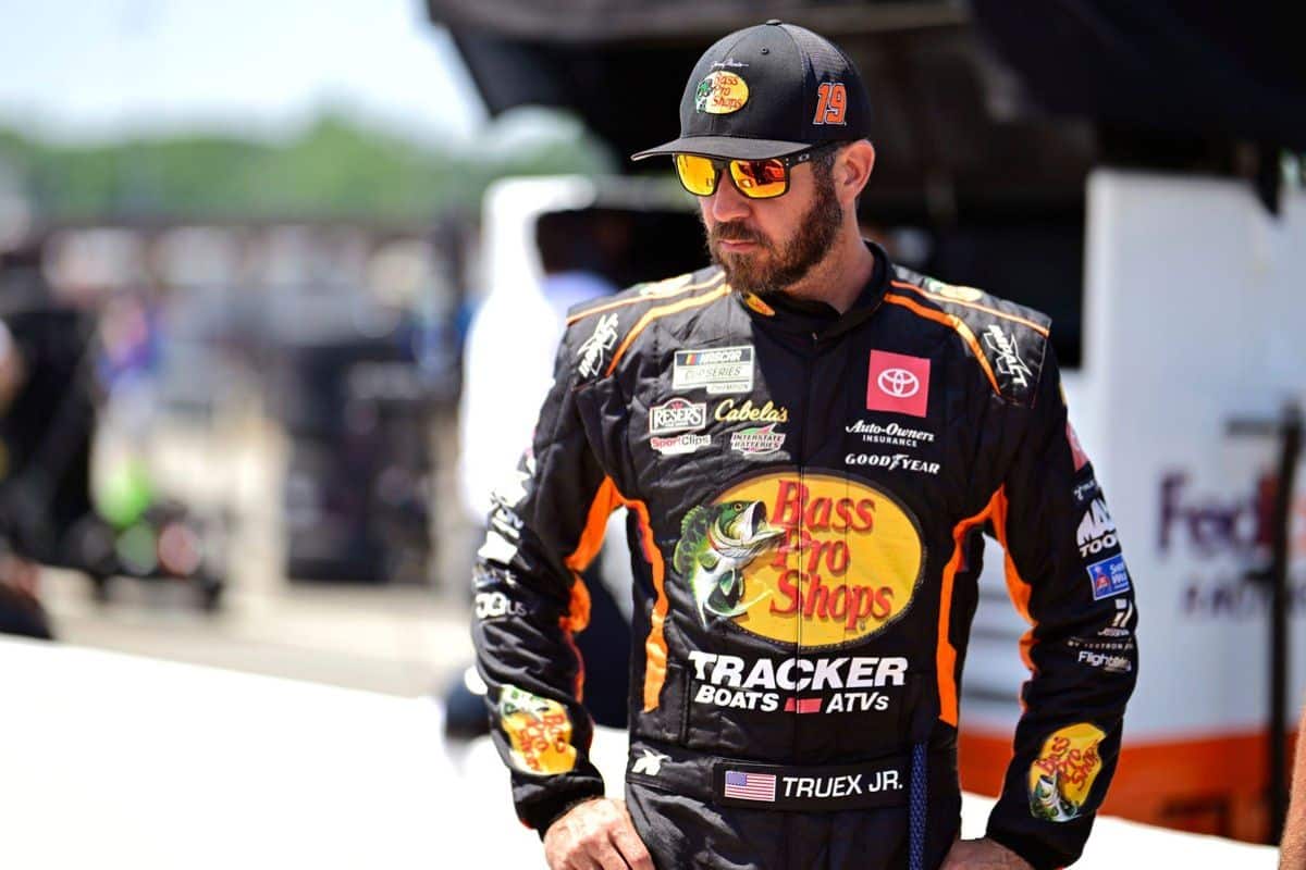 Martin Truex Jr. in Dilemma 1